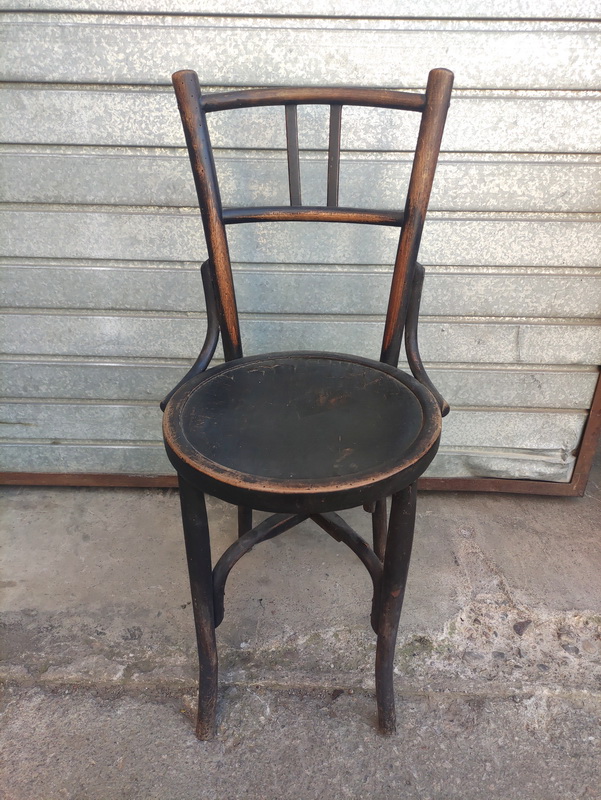 silla madera 46.5-86x42x38 1u